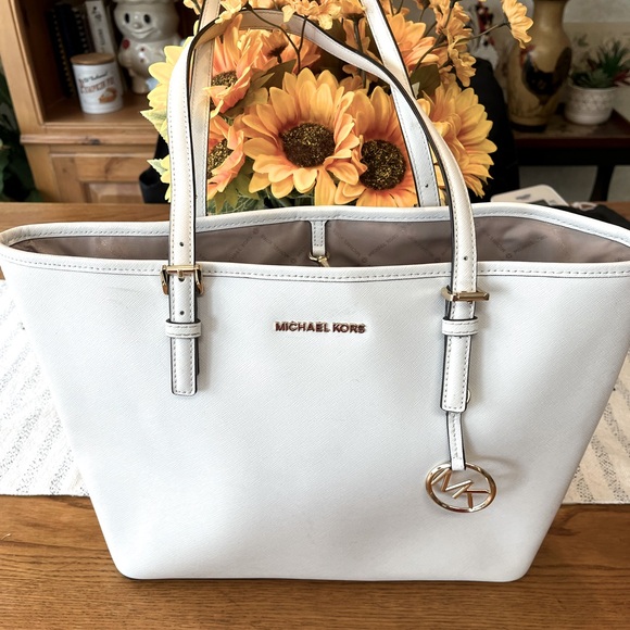 Michael Kors Handbags - Michael Kors Jet Set Tote Optic White $298 Retail